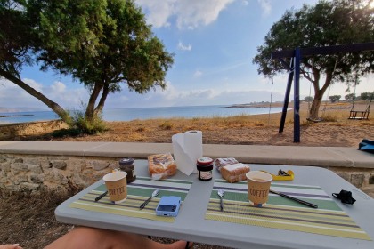 Essen und Kochen unterwegs: Wo einkaufen und was essen in Westkreta