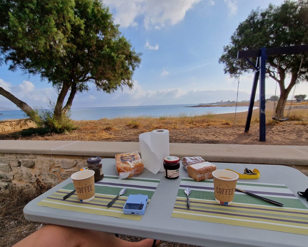 Essen und Kochen unterwegs: Wo einkaufen und was essen in Westkreta